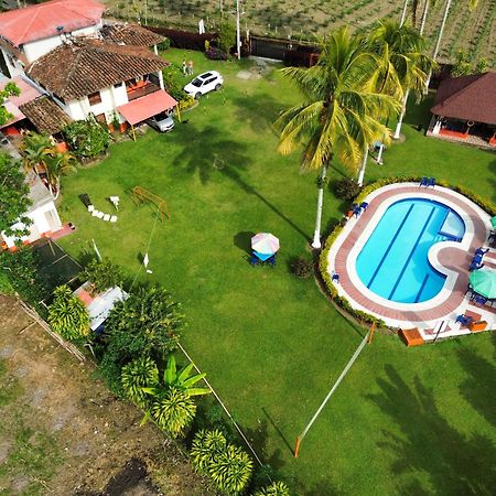 Finca Hotel Los Cocos Montenegro Esterno foto