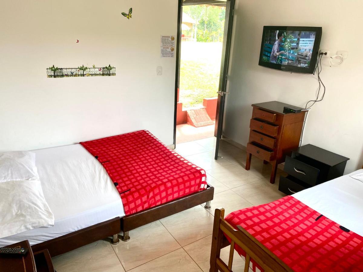 Finca Hotel Los Cocos Montenegro Esterno foto